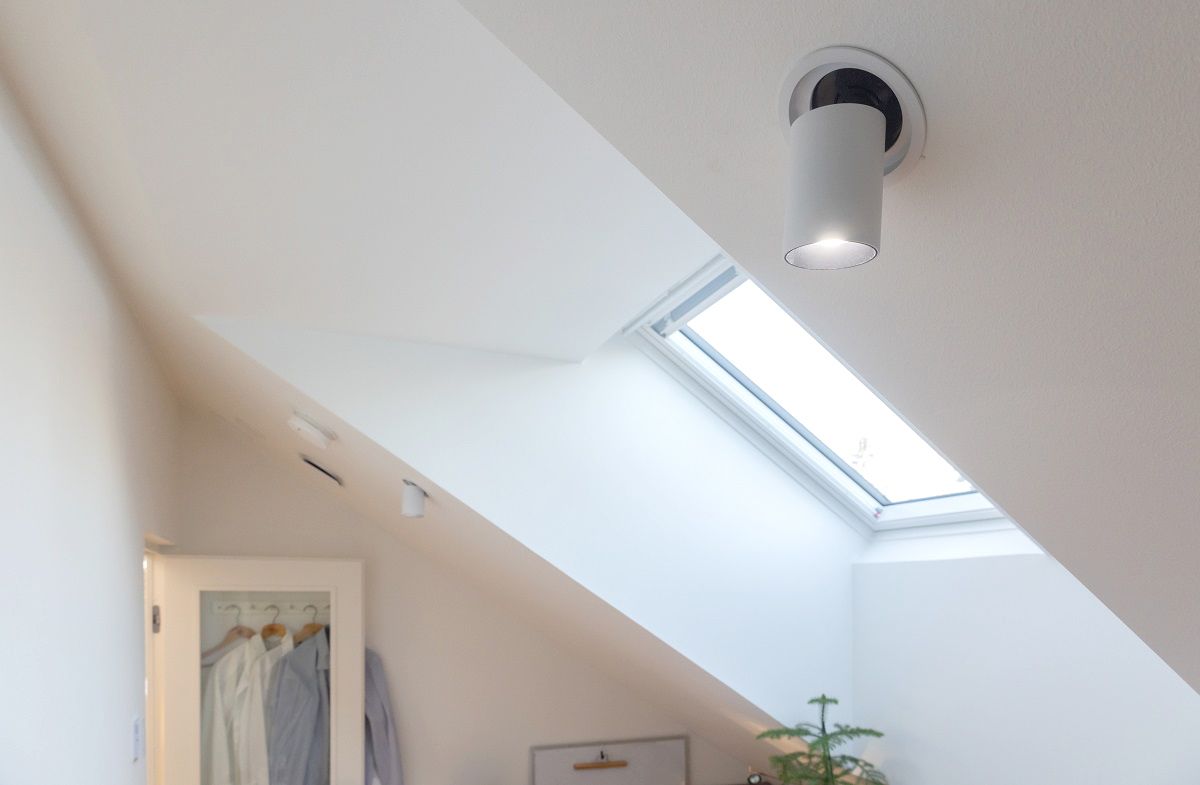 KOLO spots are the right choice for lighting a steep ceiling in a study, as they can be directed in exactly the direction you want.